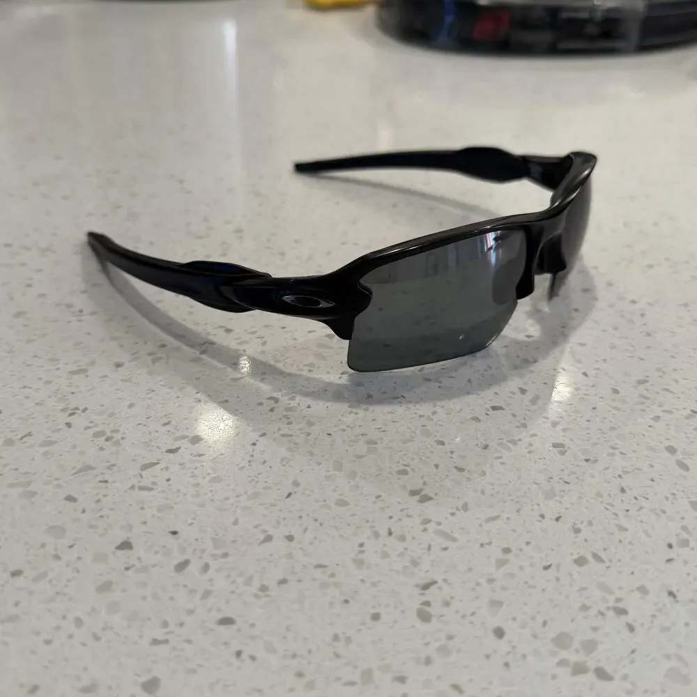 Oakley Flak 2.0 Sunglasses Mens Black Wrap Rimless Sport OO9188 Black Outdoor